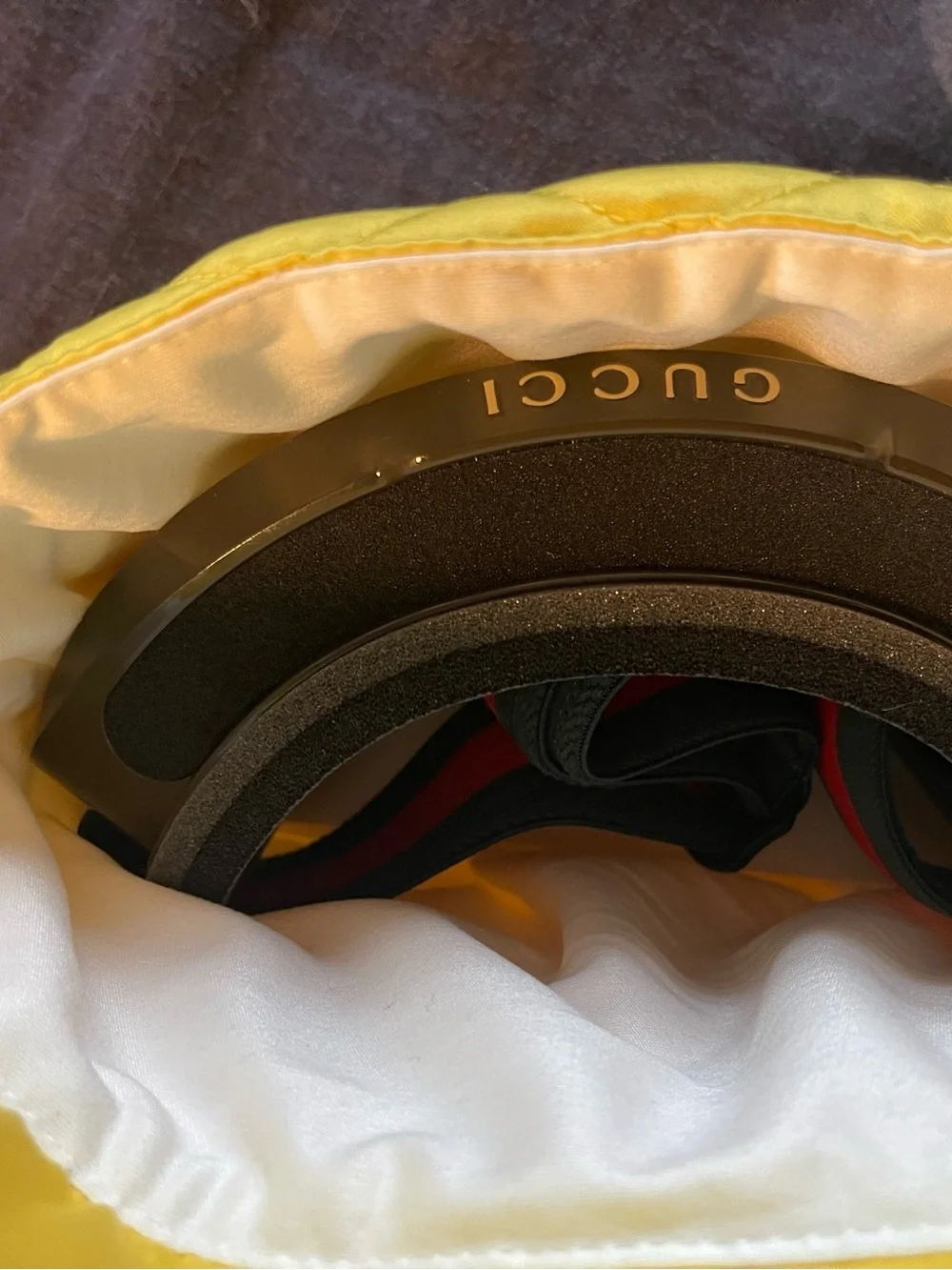 Gucci ski goggles